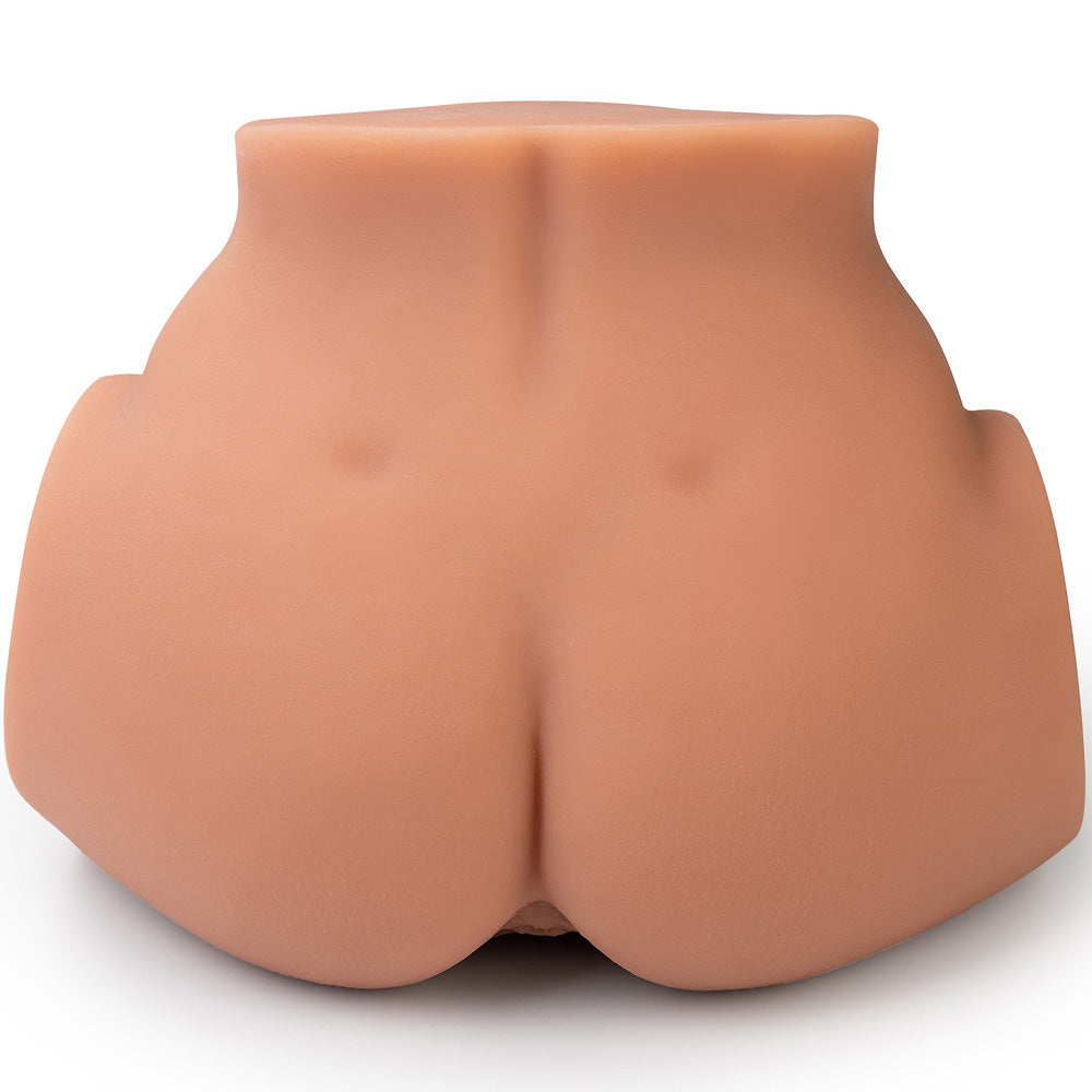 Female doll rear body design highlighting full curves